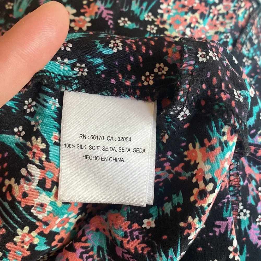 100% Silk Kachel Maxi Dress - Picture 7 of 7